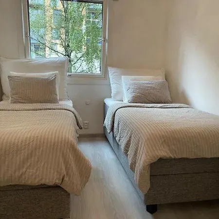 Privat Rom Med Dobbeltseng Sentralt Pa Grunerlokka *