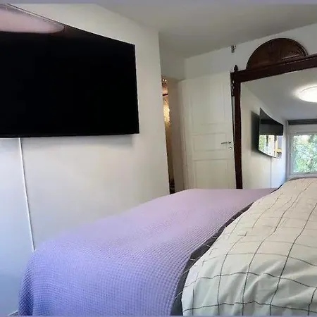Homestay szállás Privat Rom Med Dobbeltseng Sentralt Pa Grunerlokka Oslo